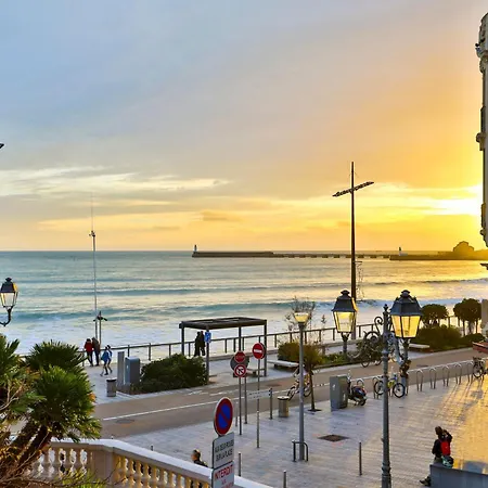 Central, Vue Epoustouflante. Les Sables-dʼOlonne