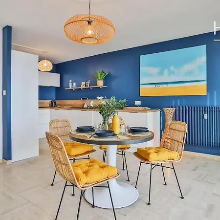 Central, Vue Epoustouflante. דירה