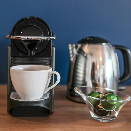 Central, Vue Epoustouflante. דירה