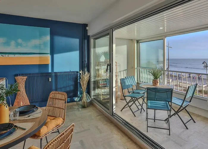 Central, Vue Epoustouflante. 公寓 莱萨布勒-多洛讷